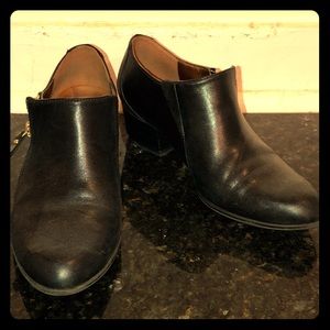 Naturalizer Women’s Ankle Booties